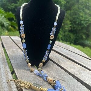 Chico’s women’s long necklace